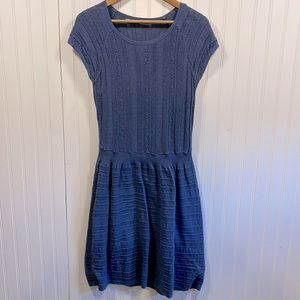 Athleta cotton short sleeve knee length dress